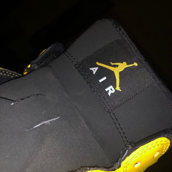 Jordan 1 "New Love" 2017 - Picture 2 of 5